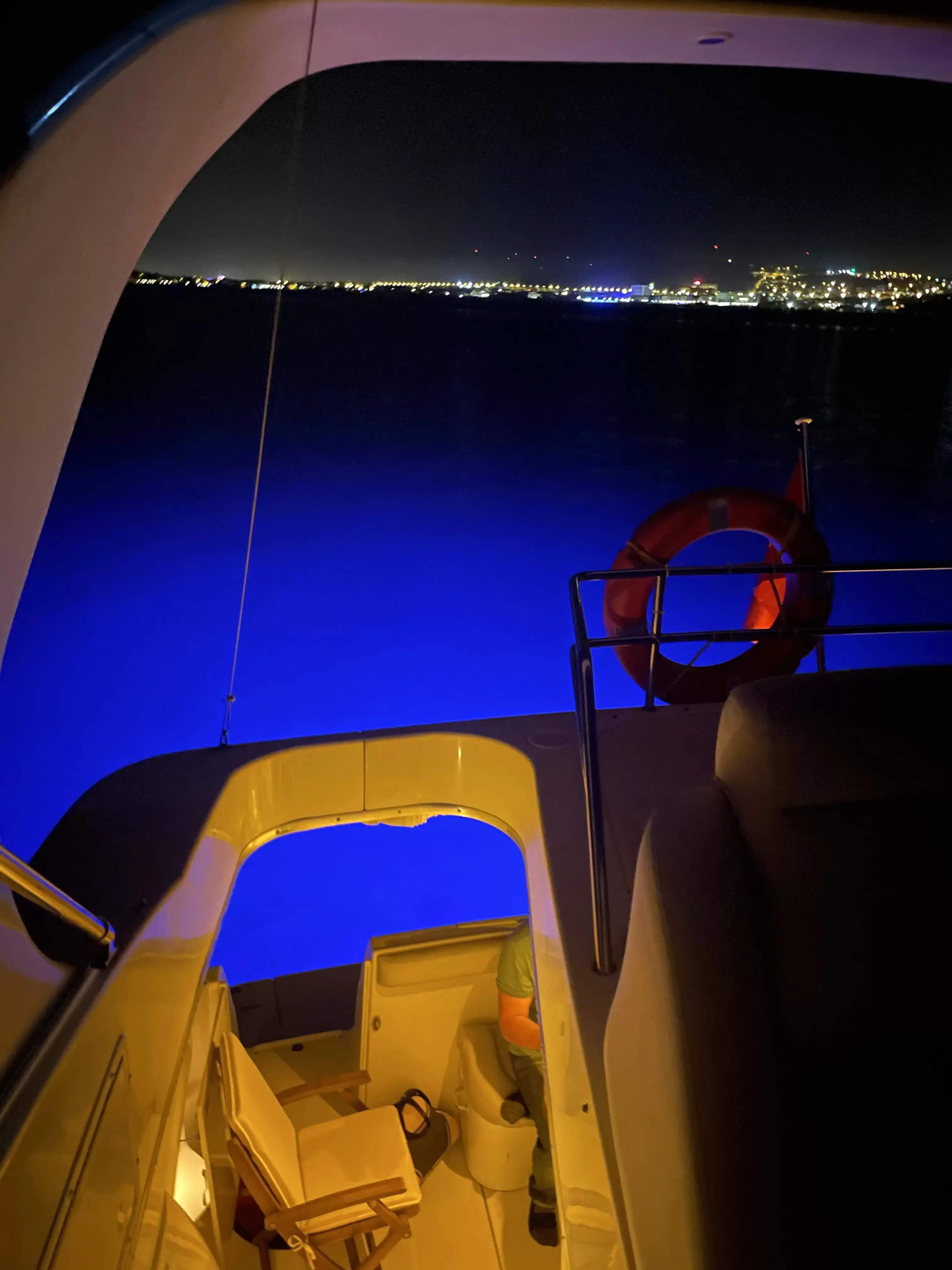 çeşme yat kiralama 95