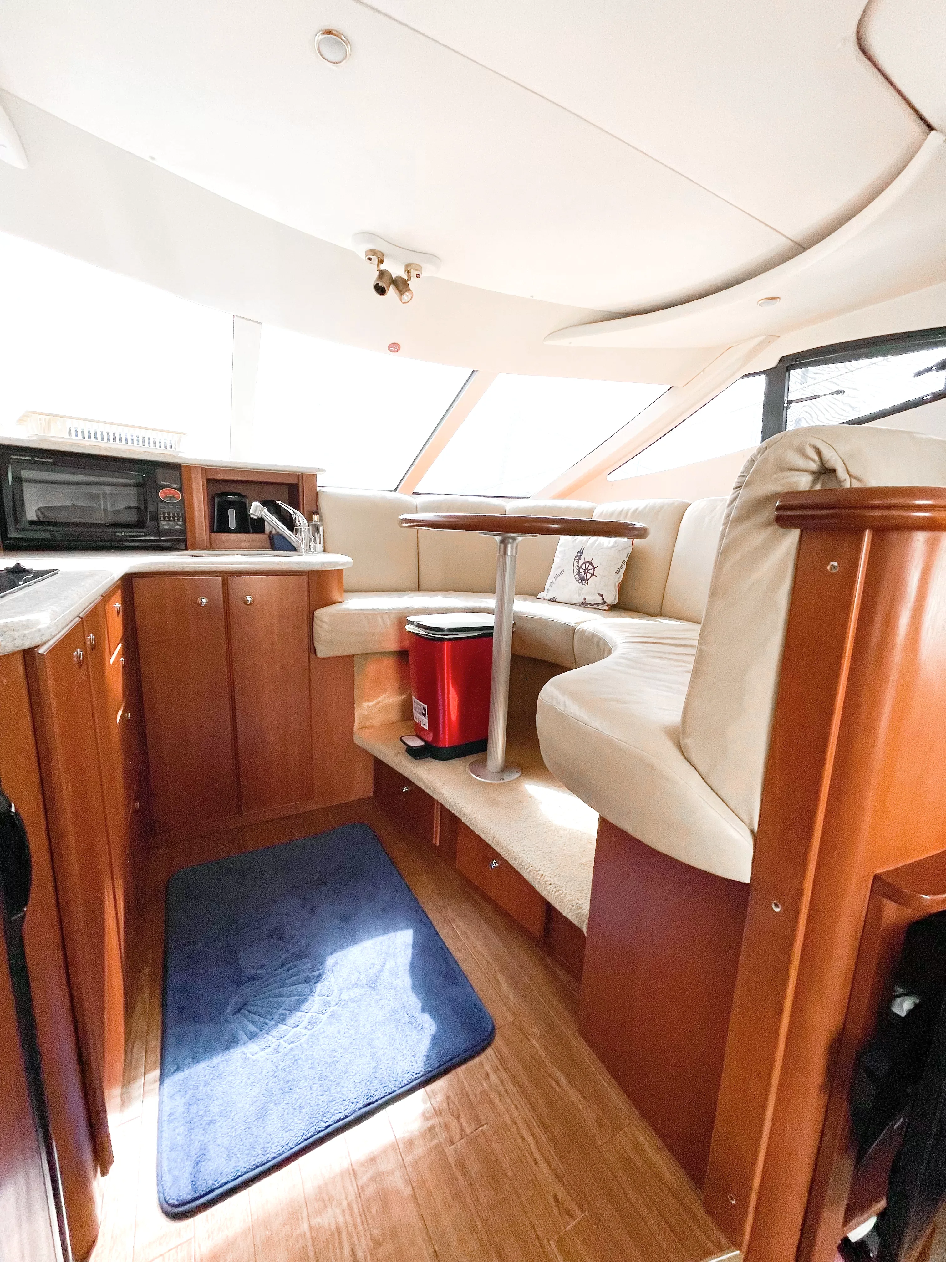 çeşme yat kiralama 34